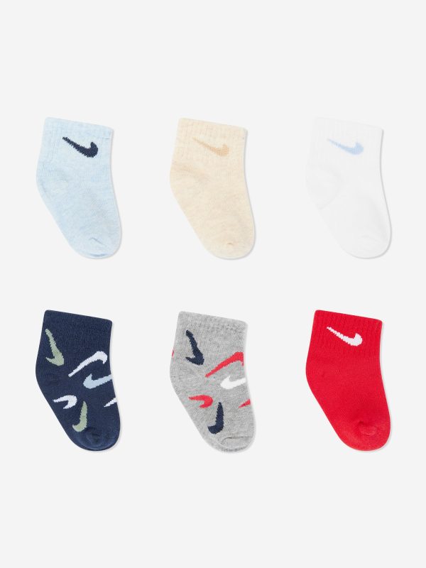 Baby Swooshfetti 6 Pack Ankle Socks Ser in Grey For Sale